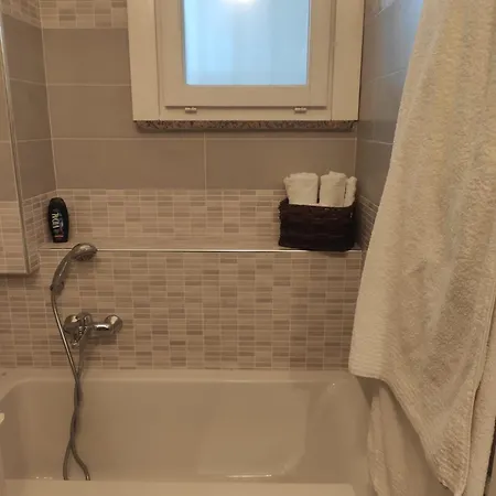 Spazio Q16 Quadrilatero * تورينو